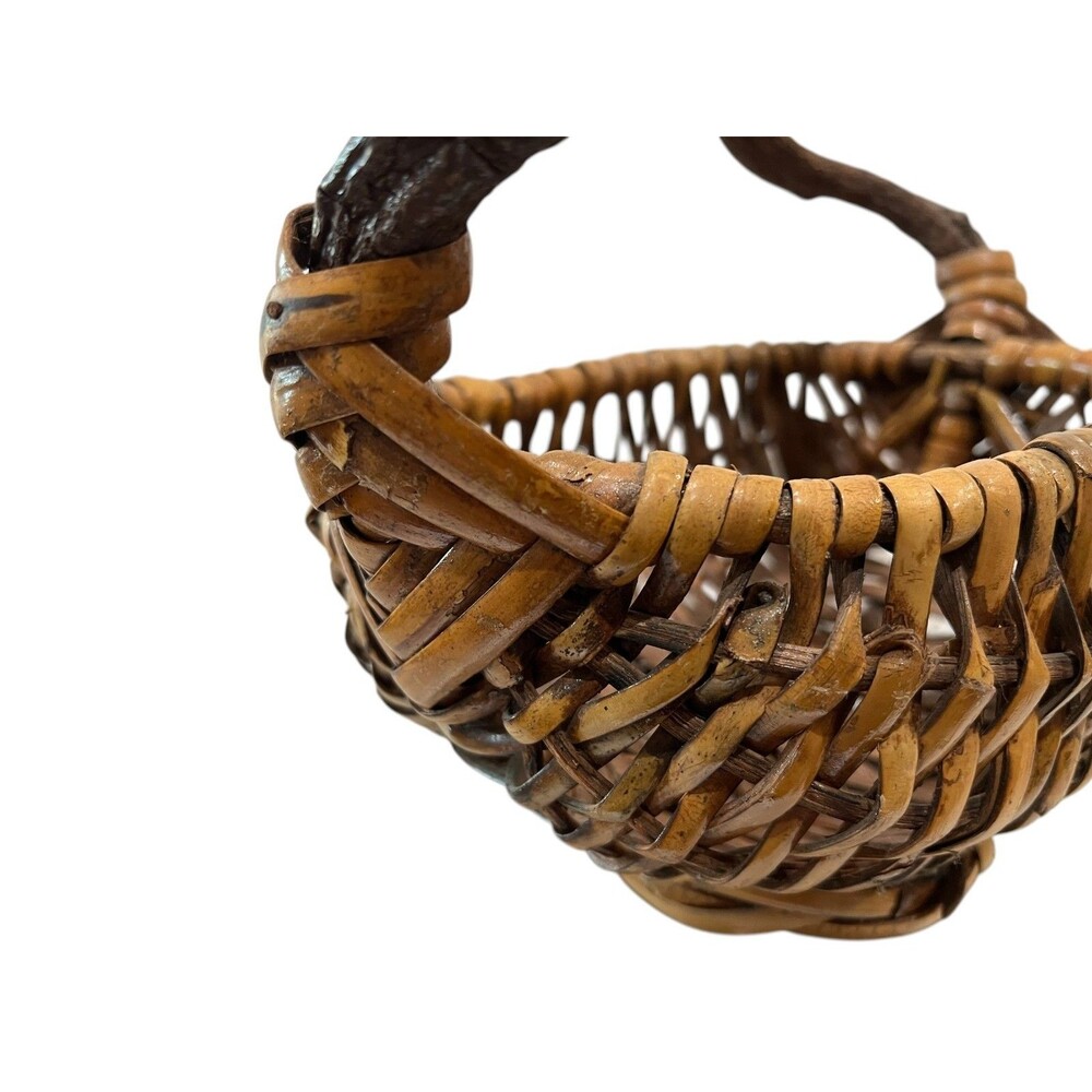 Rustic Woven Basket Grapevine or Root Handle Oval Asymmetrical Primative - Picture 6 of 8